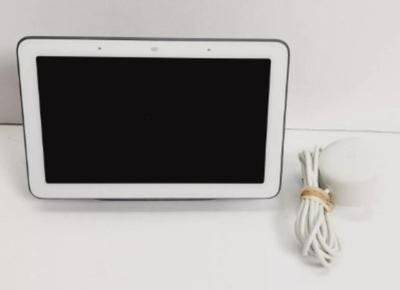 Lot 32: Google Home Hub