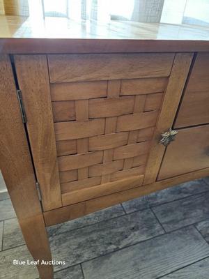 Lot 35: Wood Wall Cabinet