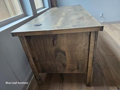 Lot 42: Joshua Creek Executive Desk - Grey