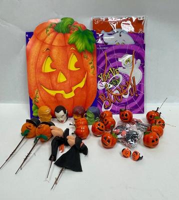 Vintage Halloween party favor decor Lot
