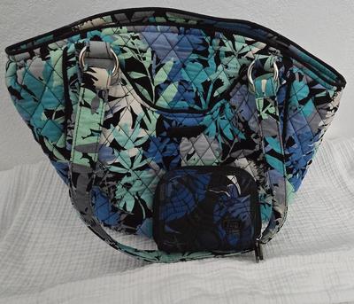 Lot 46: Vera Bradley Purse & Lug RFID Wallet