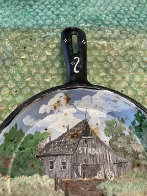 Antique Folk Art Painted 6.5" Skillet Pan of Stable by Donna Keen Artist in Good Condition Preowned from an Estate Cleanout.