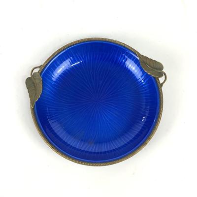 542 Vintage Evans Enamel Leaf Dish