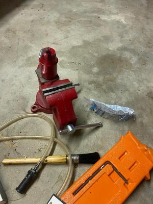 Columbia’s 3-1/2” Bench Vise, Chainsaw Goods & More