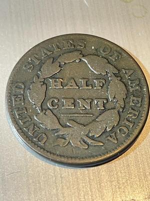 1835 VERY GOOD CONDITION U.S. HALF CENT TYPE COIN AS PICTURED.