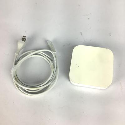 551 Apple Electronics Mini iPads and Mac Mini and AirPort Express
