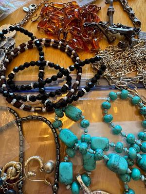 Costume Jewelry | Lot Five