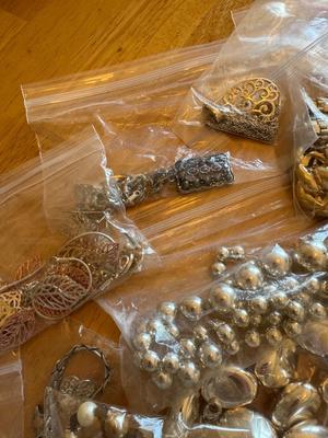 Costume Jewelry | Lot Seven