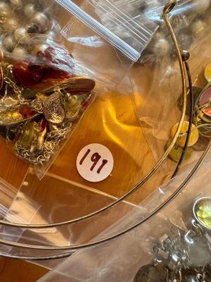 Costume Jewelry | Lot Seven