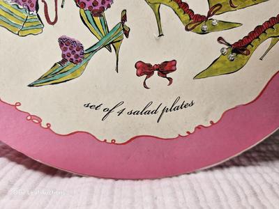 Lot 75: Decorative Collectible Shoe Design Plates