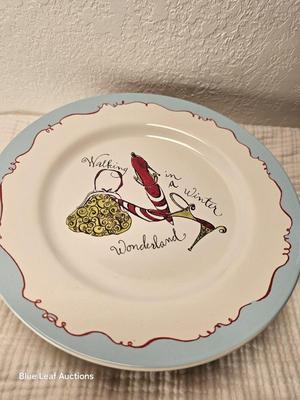 Lot 75: Decorative Collectible Shoe Design Plates