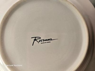Lot 75: Decorative Collectible Shoe Design Plates