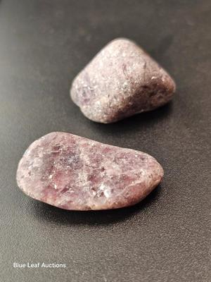 Lot 77: Collectible Stones