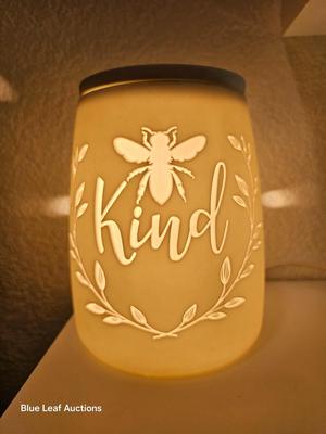 Lot 78: Scentsy Lighted Scented Wax Warmers & Scented Wax