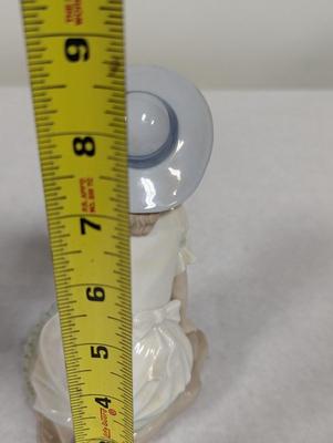 Nao By Lladro Meadow Song Figure