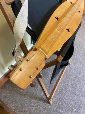 Four String Dulcimer with Stand and Case