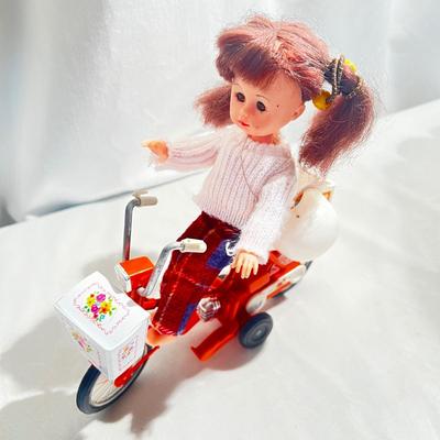 Vintage 1973 Cycling Cheri Yukko-Chan Doll w/bicycle. Tomy Takara