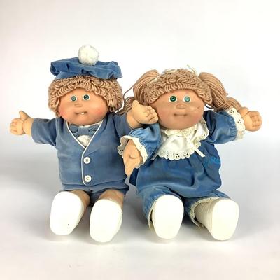 560 Vintage 1985 Cabbage Patch Kid Dolls