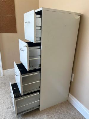 White Metal 4 Drawer File Cabinet