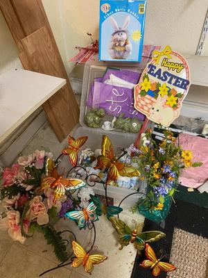 Easter Decorations Lot