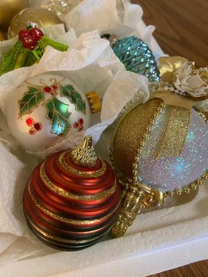 Mixed Modern and Vintage Christmas Ornament |. Lot One