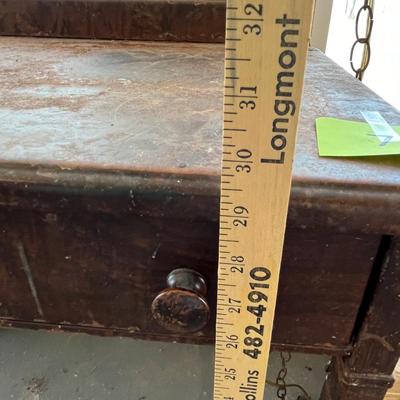 Lot 70 Wood painted metal table