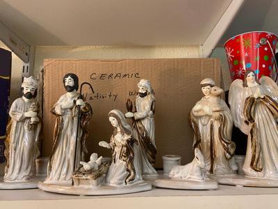 Assorted Christmas Decorations and Accessories | Lot One