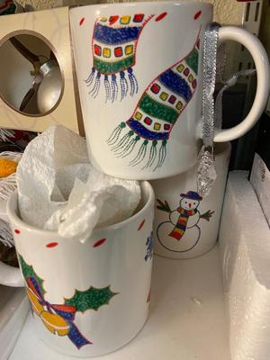 Assorted Christmas Decorations and Accessories | Lot Eight