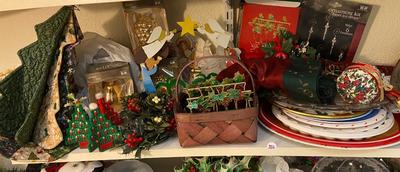 Assorted Christmas Decorations and Accessories | Lot Nine