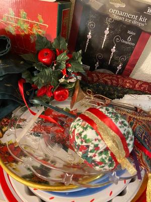 Assorted Christmas Decorations and Accessories | Lot Nine