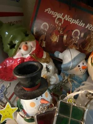 Assorted Christmas Decorations and Accessories | Lot Ten