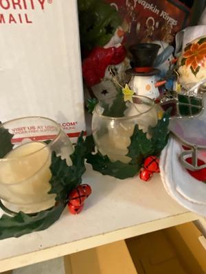 Assorted Christmas Decorations and Accessories | Lot Ten