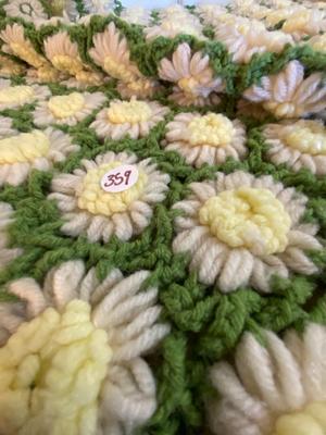 Vintage Daisy Crocheted Afghan