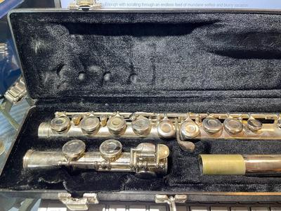 Vintage Gemeinhardt Model 2NP Nickel-Plated Flute w/Original Case in Very Good Preowned Condition,