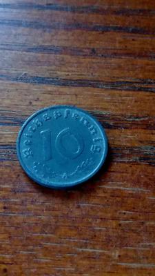 LOT 90 1940 GERMAN COIN