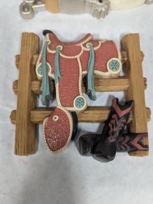 Vintage Burwood Western Decor
