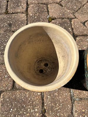 Pair of Plant Pots