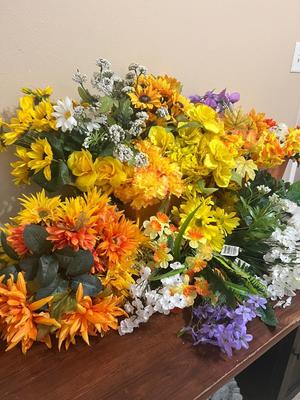 FLORAL STEM LOT