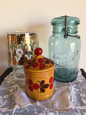 Assorted Kitchen Storage and Goblet Lot