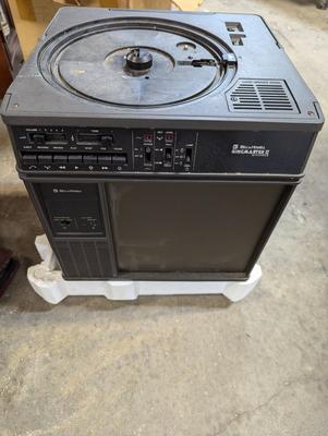 Bell & Howell RingMaster II Auto Focus Slide Show Projector