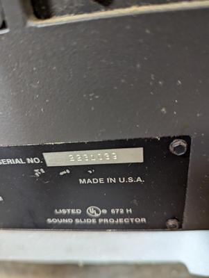 Bell & Howell RingMaster II Auto Focus Slide Show Projector