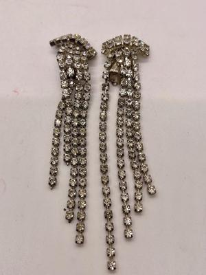Vintage Rhinestone Dangle Drip Clip-on Earrings