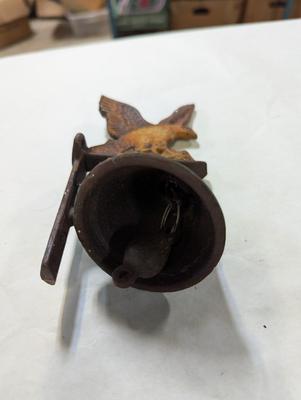 Cast Iron Dinner Bell With Eagle