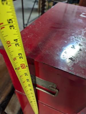 Metal 2 Piece Tool Cabinet