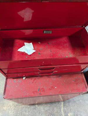 Metal 2 Piece Tool Cabinet