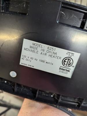 Lasko Movable Air Heater Model 6251