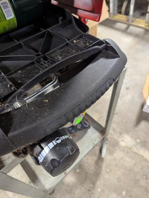 Weber Table Top Grill With Cover