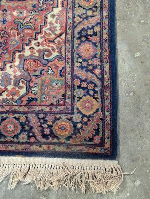 Approx 80" x 51" Area Rug
