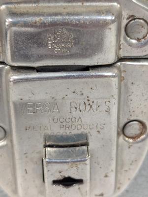 Vintage Meta Versa Box