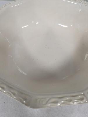 McCoy/Nelson White Stoneware Bowl